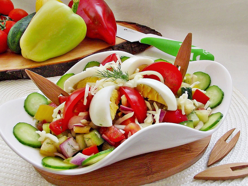 salata-bulgareasca-1600.1000.png